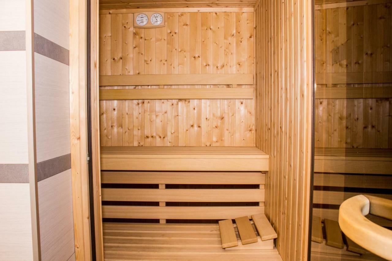 Sauna Luxurious Apartment Krakau Buitenkant foto