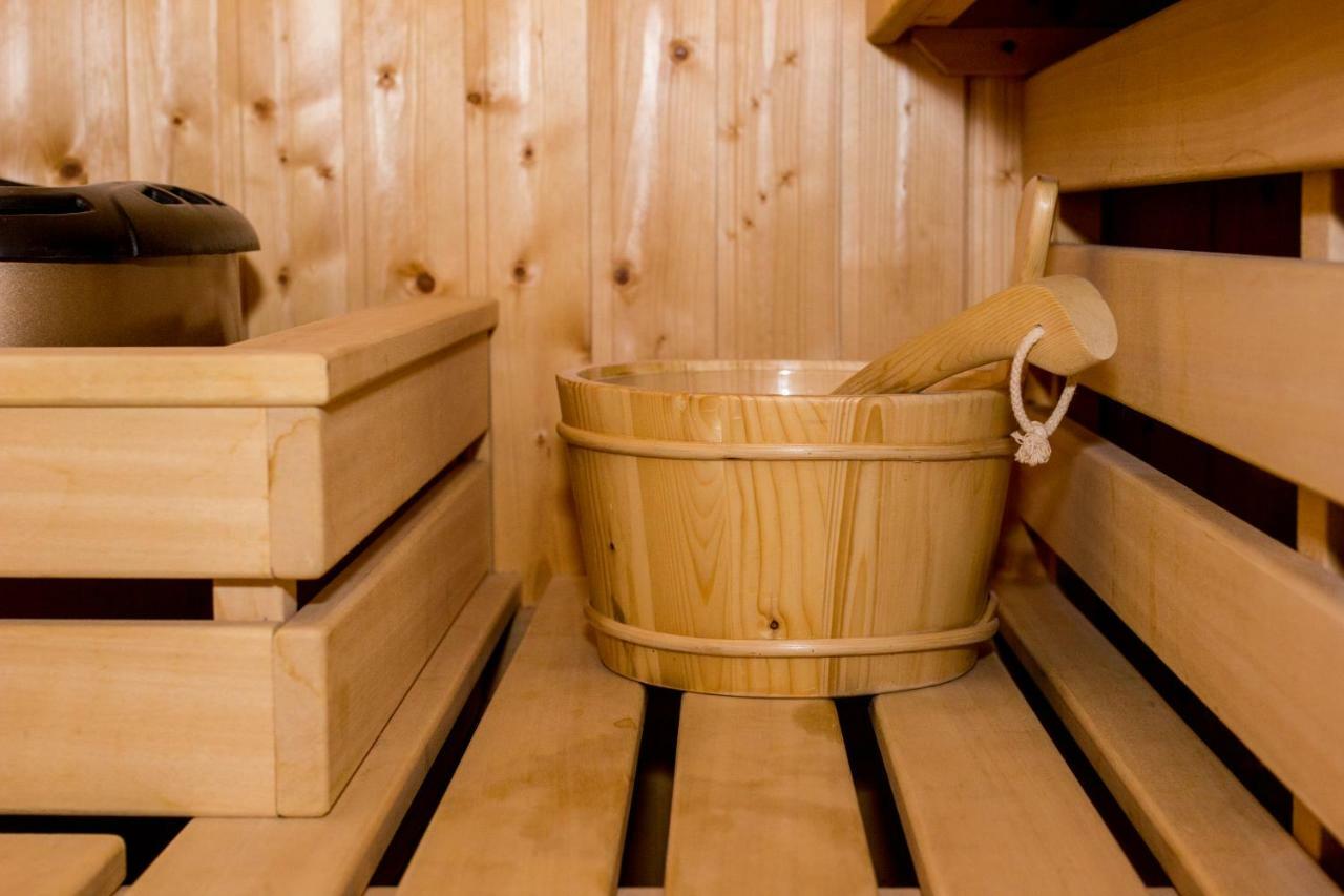 Sauna Luxurious Apartment Krakau Buitenkant foto